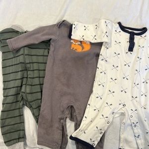 3 Baby Bodysuits